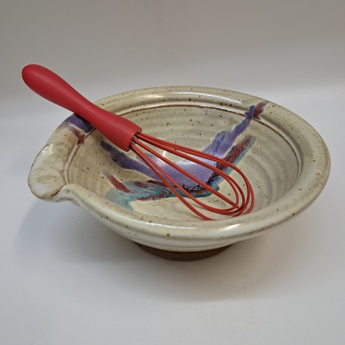 Click to view detail for #250310 Mix & Pour Bowl $16.50